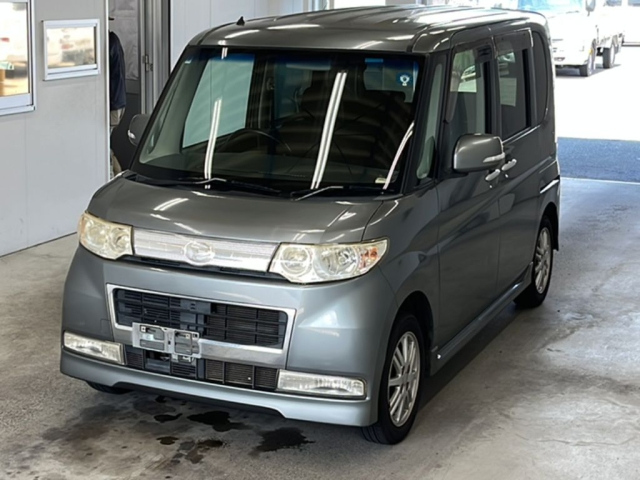 DAIHATSU TANTO — фото
