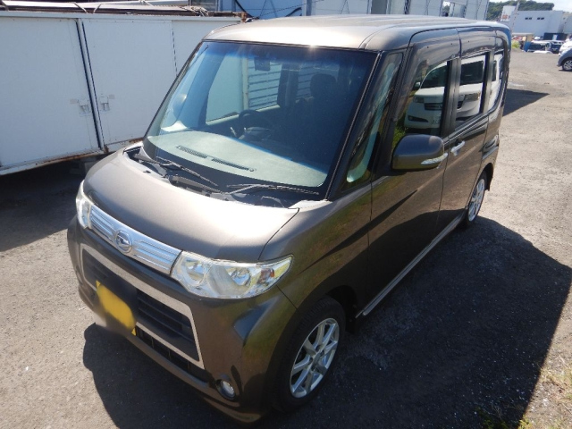 DAIHATSU TANTO — фото