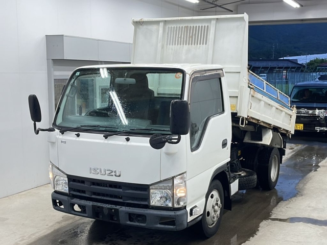 ISUZU ELF — фото