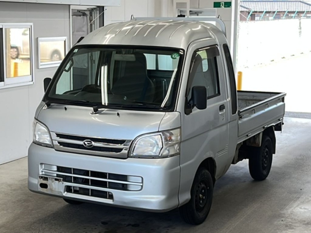 DAIHATSU HIJET — фото