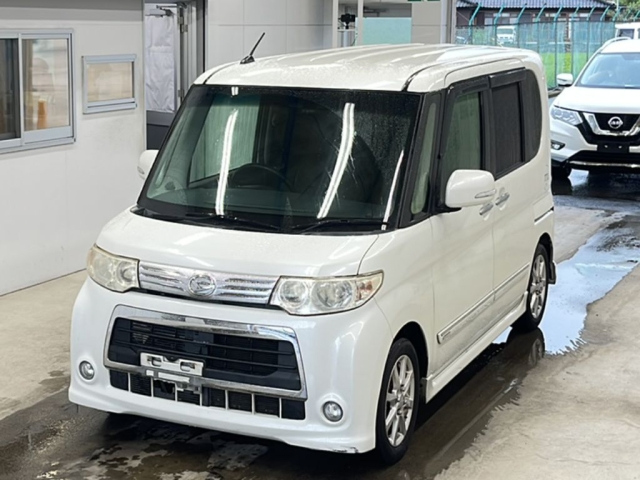 DAIHATSU TANTO — фото