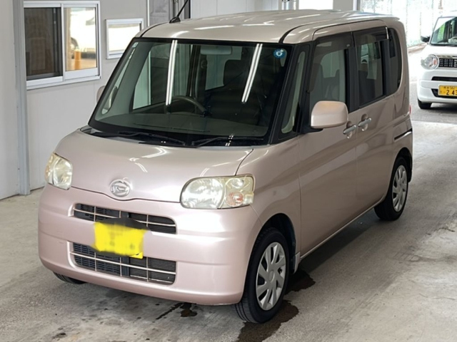 DAIHATSU TANTO — фото