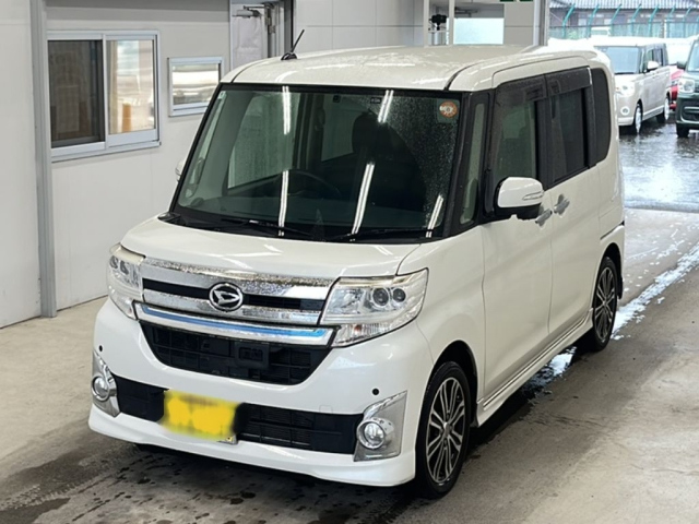 DAIHATSU TANTO — фото