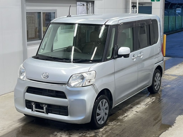 DAIHATSU TANTO — фото
