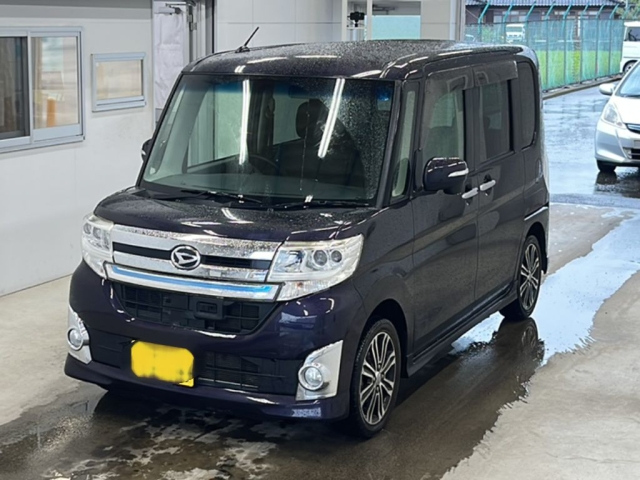 DAIHATSU TANTO — фото