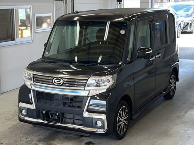 DAIHATSU TANTO — фото