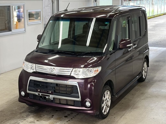 DAIHATSU TANTO — фото