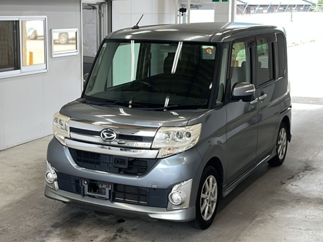DAIHATSU TANTO — фото