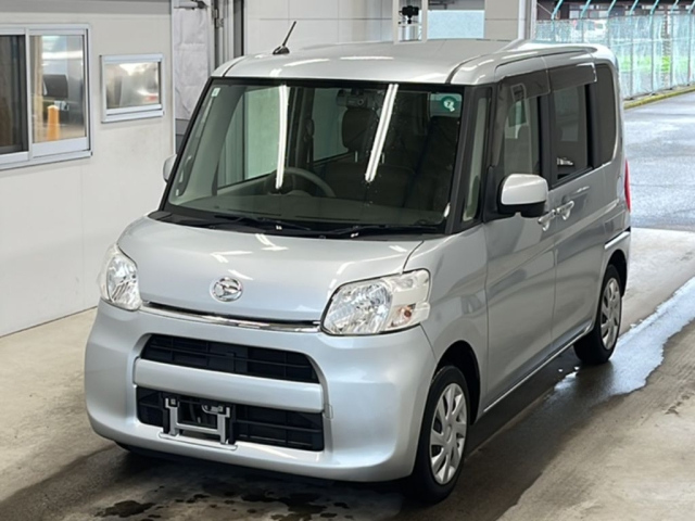 DAIHATSU TANTO — фото