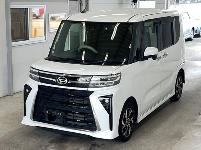 DAIHATSU TANTO — фото