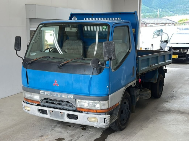 MITSUBISHI CANTER — фото