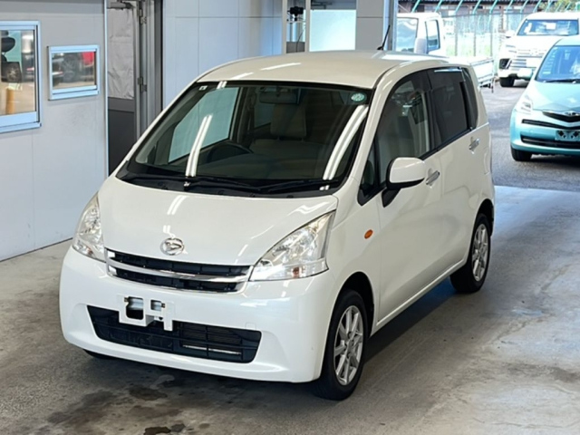 DAIHATSU MOVE — фото