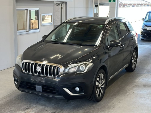 SUZUKI SX 4 — фото
