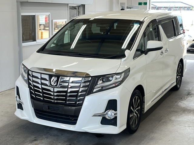 TOYOTA ALPHARD — фото