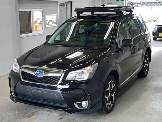 SUBARU FORESTER — фото