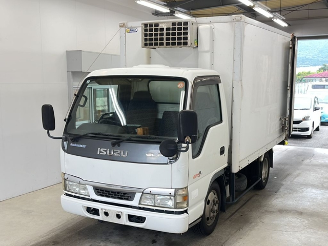 ISUZU ELF — фото