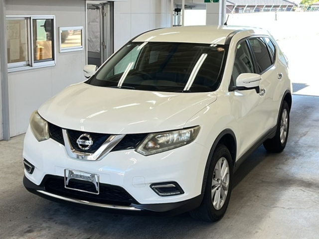 NISSAN X TRAIL — фото