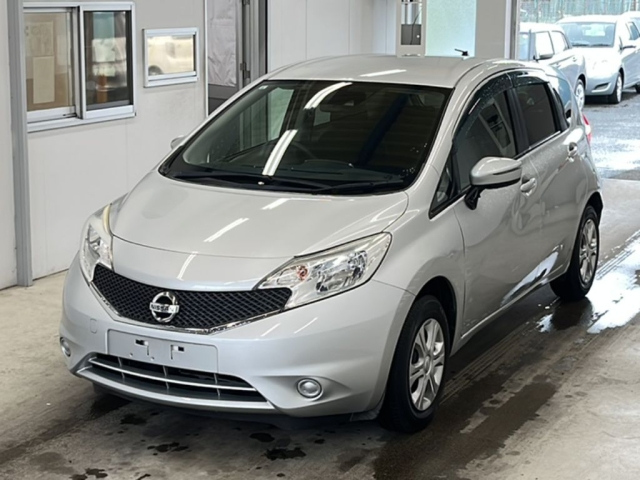 NISSAN NOTE — фото