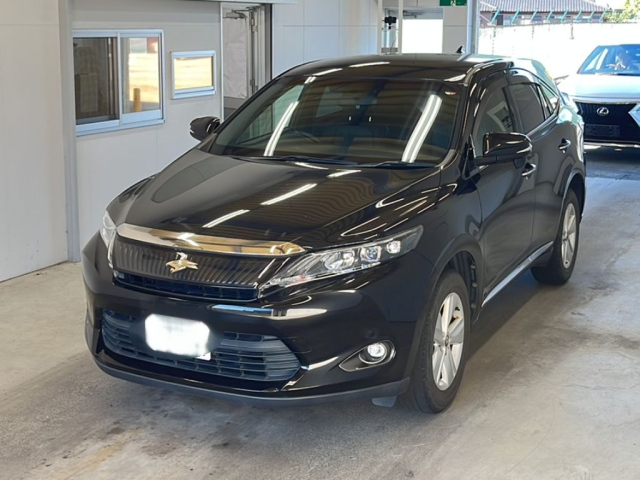TOYOTA HARRIER — фото