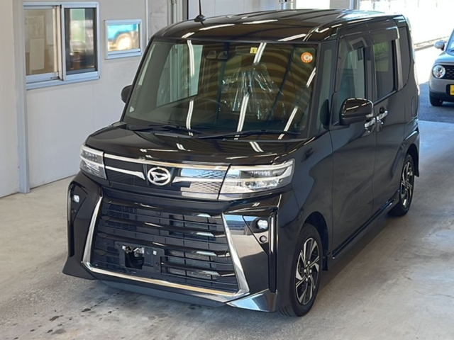 DAIHATSU TANTO — фото