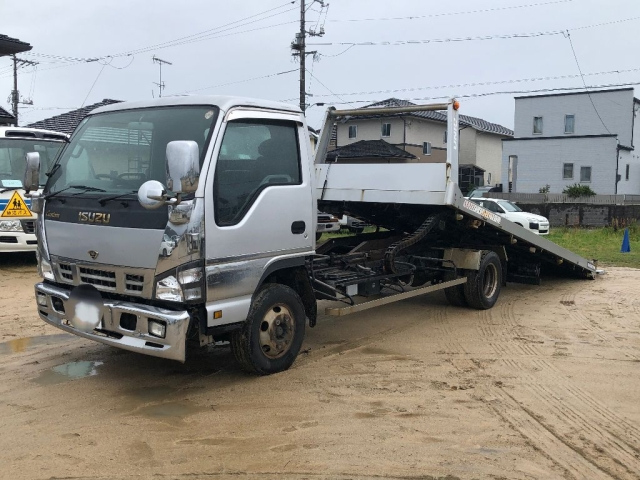 ISUZU ELF — фото