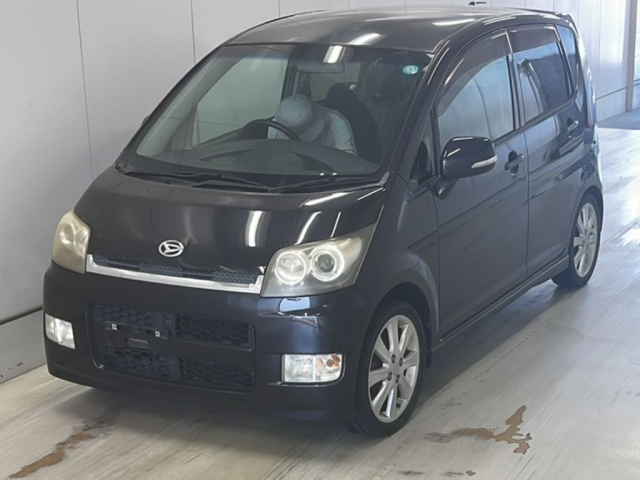 DAIHATSU MOVE — фото