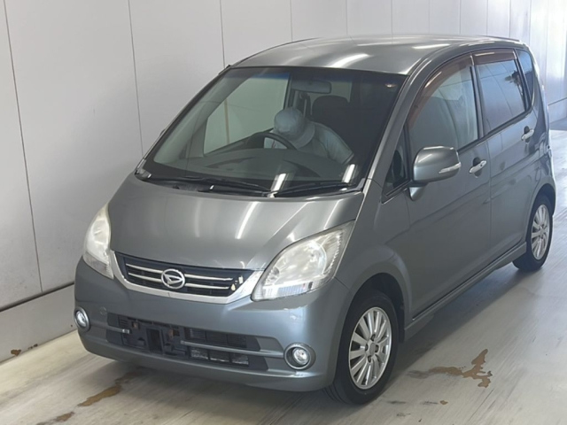 DAIHATSU MOVE — фото
