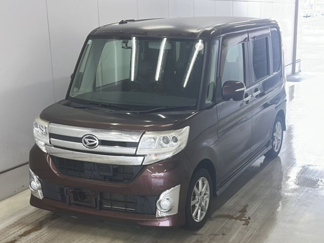 DAIHATSU TANTO — фото