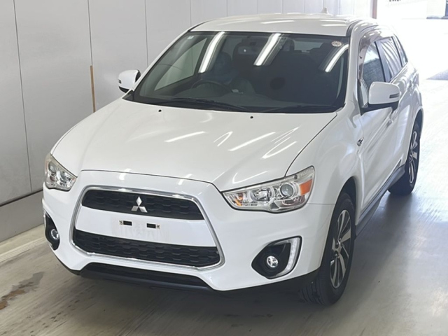 MITSUBISHI RVR