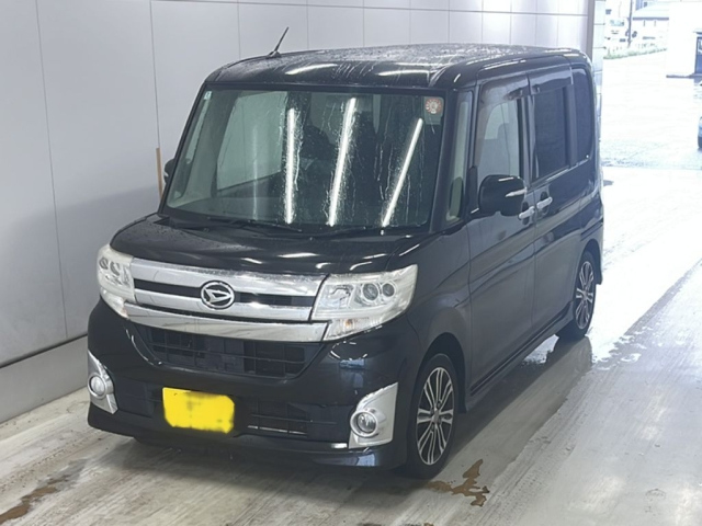 DAIHATSU TANTO — фото