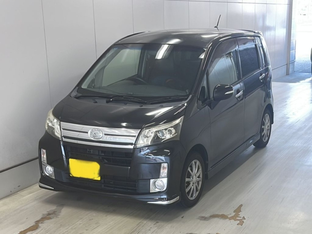 DAIHATSU MOVE — фото