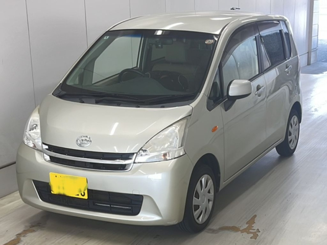 DAIHATSU MOVE — фото