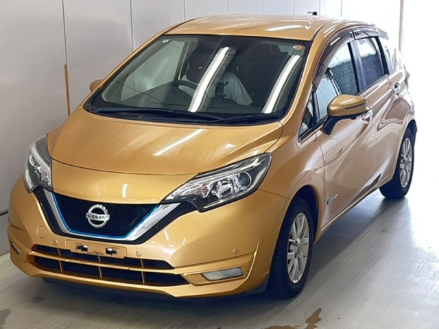 NISSAN NOTE — фото