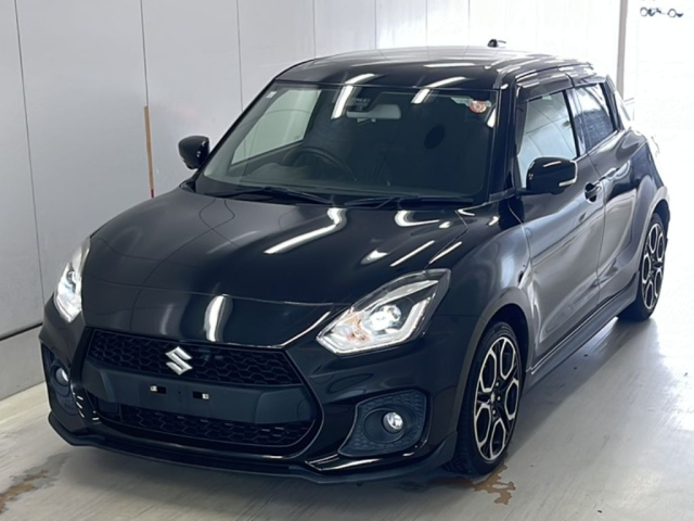 SUZUKI SWIFT — фото