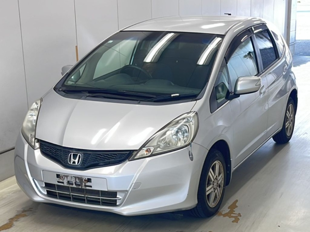 HONDA FIT — фото
