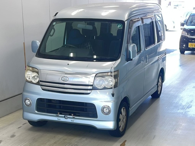 DAIHATSU ATRAI — фото