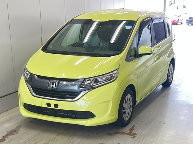 HONDA FREED — фото