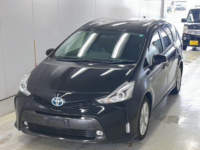 TOYOTA PRIUS — фото