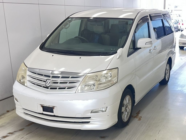 TOYOTA ALPHARD — фото