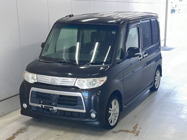 DAIHATSU TANTO — фото