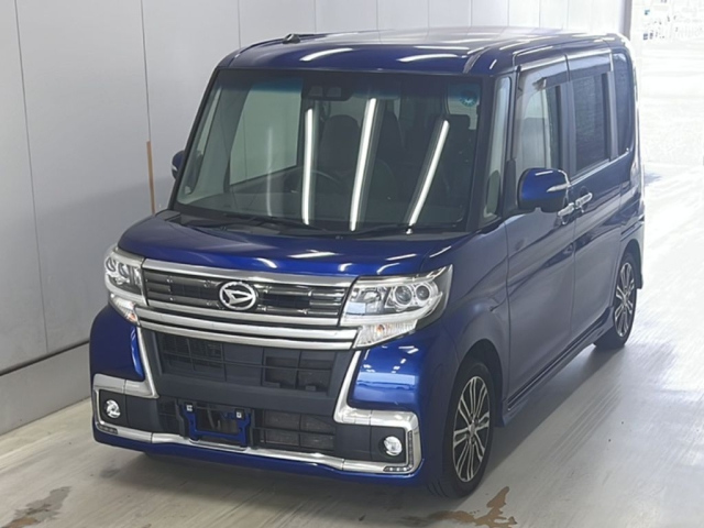 DAIHATSU TANTO — фото