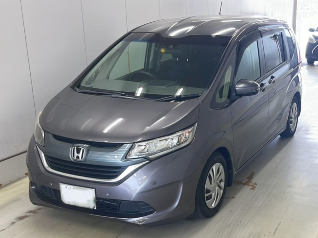 HONDA FREED — фото