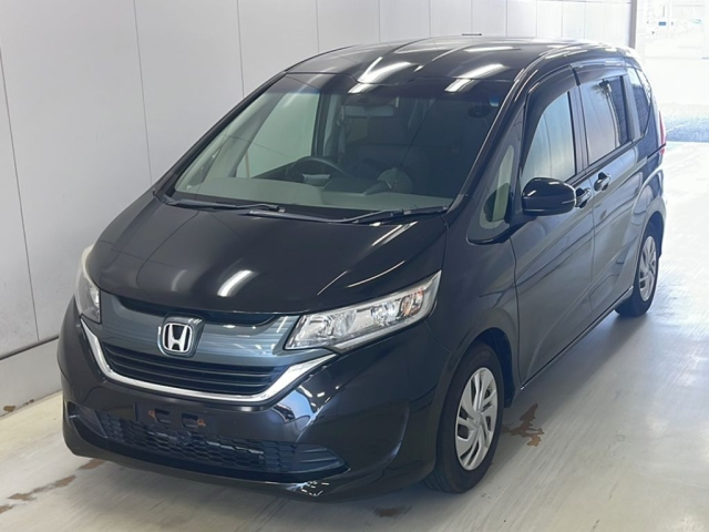 HONDA FREED — фото