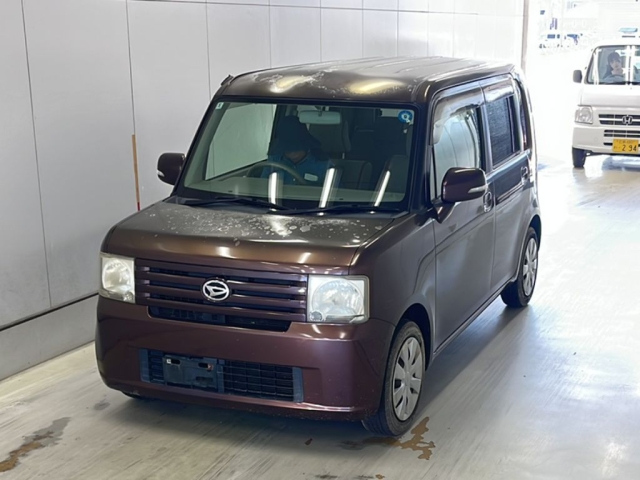 DAIHATSU MOVE — фото