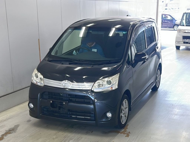 DAIHATSU MOVE — фото