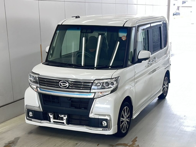 DAIHATSU TANTO — фото