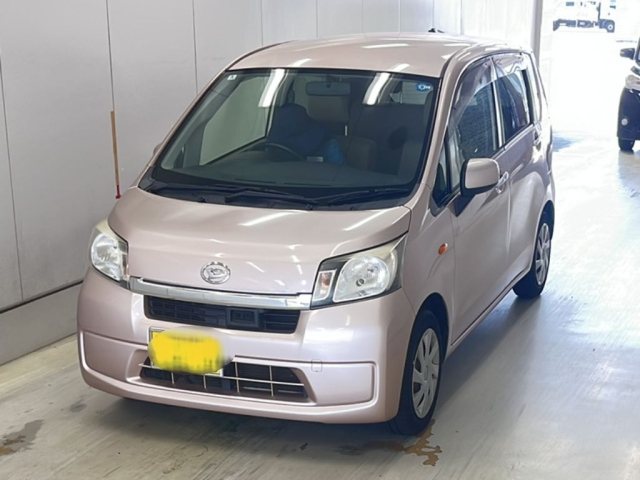 DAIHATSU MOVE — фото