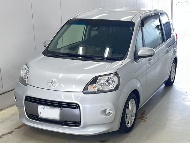 TOYOTA PORTE — фото