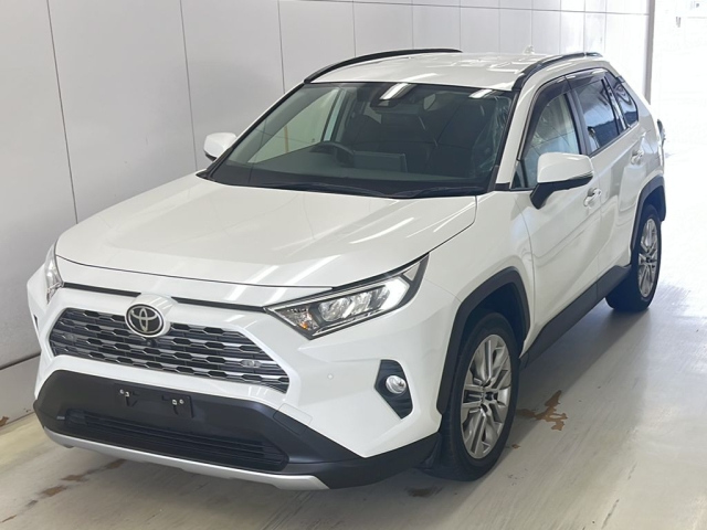TOYOTA RAV4 — фото