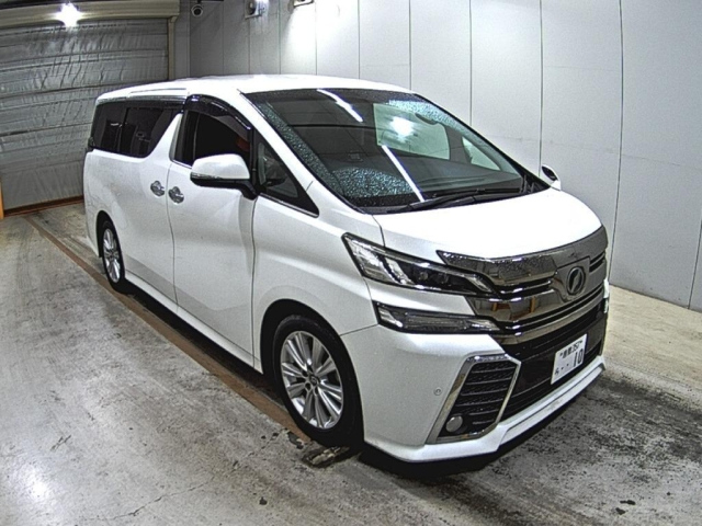 TOYOTA VELLFIRE — фото